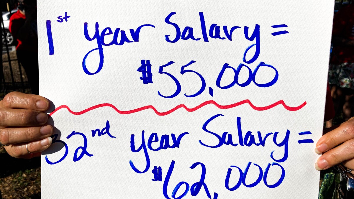 Austin ISD wants to offer bigger raises next year to retain and attract  staff | KUT Radio, Austin's NPR Station