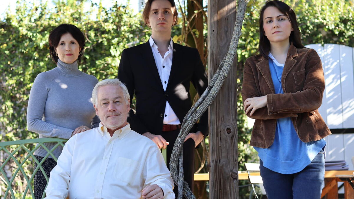 Players Circle Theater performs Pulitzer and Tony award-winning drama "Proof." | WGCU PBS & NPR for Southwest Florida - Vimarsana News