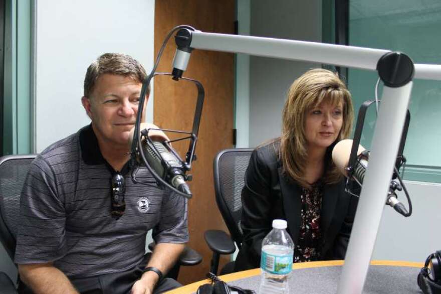 Steve and Shelly Smelski. Photo: Matthew Peddie, WMFE