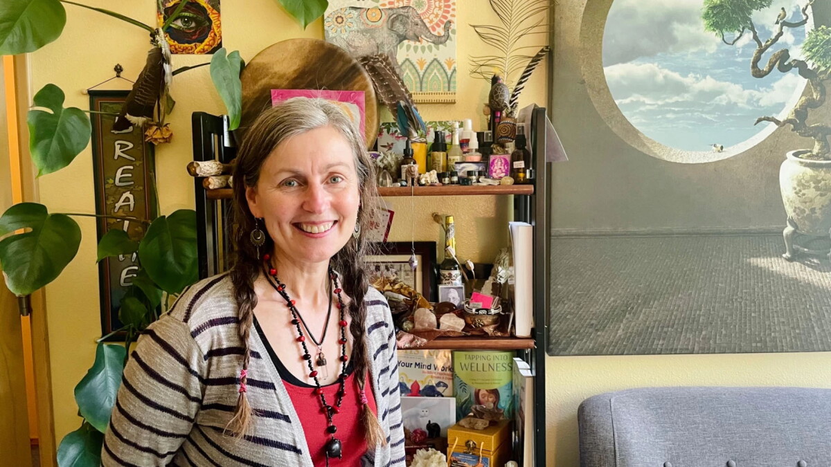 Eugene is home to nation's first-ever licensed psilocybin service center - Vimarsana News