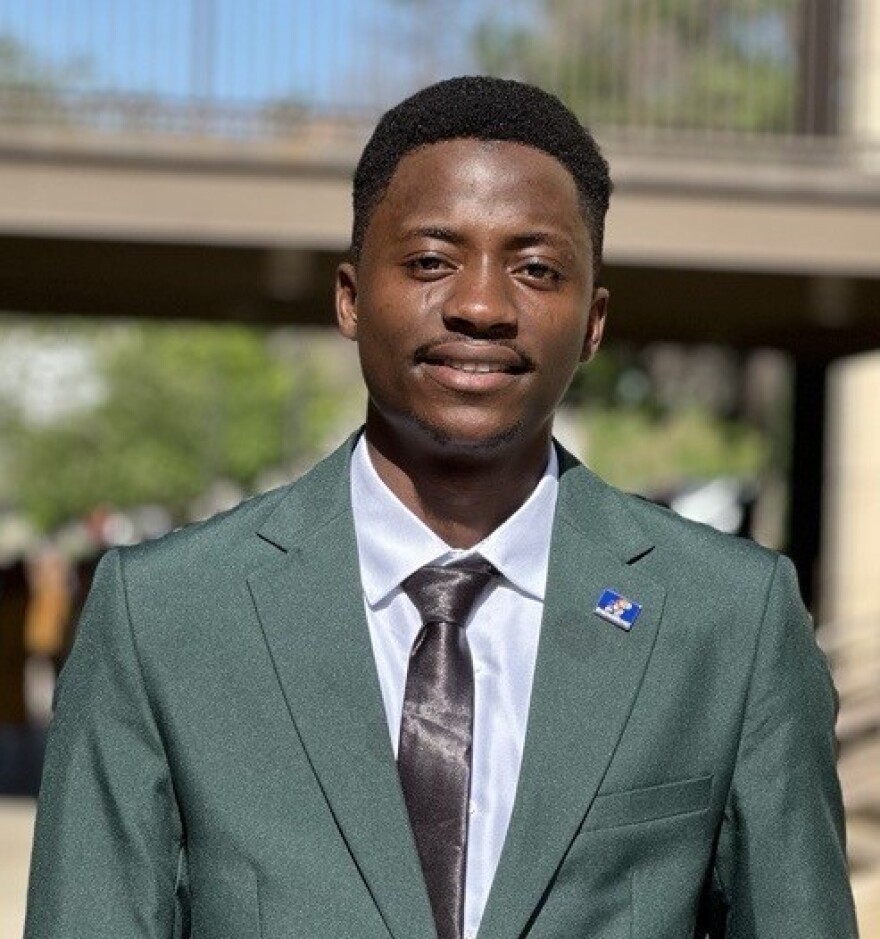 KU graduate researcher Afeez Badmus. A PhD candidate in Civil Engineering.