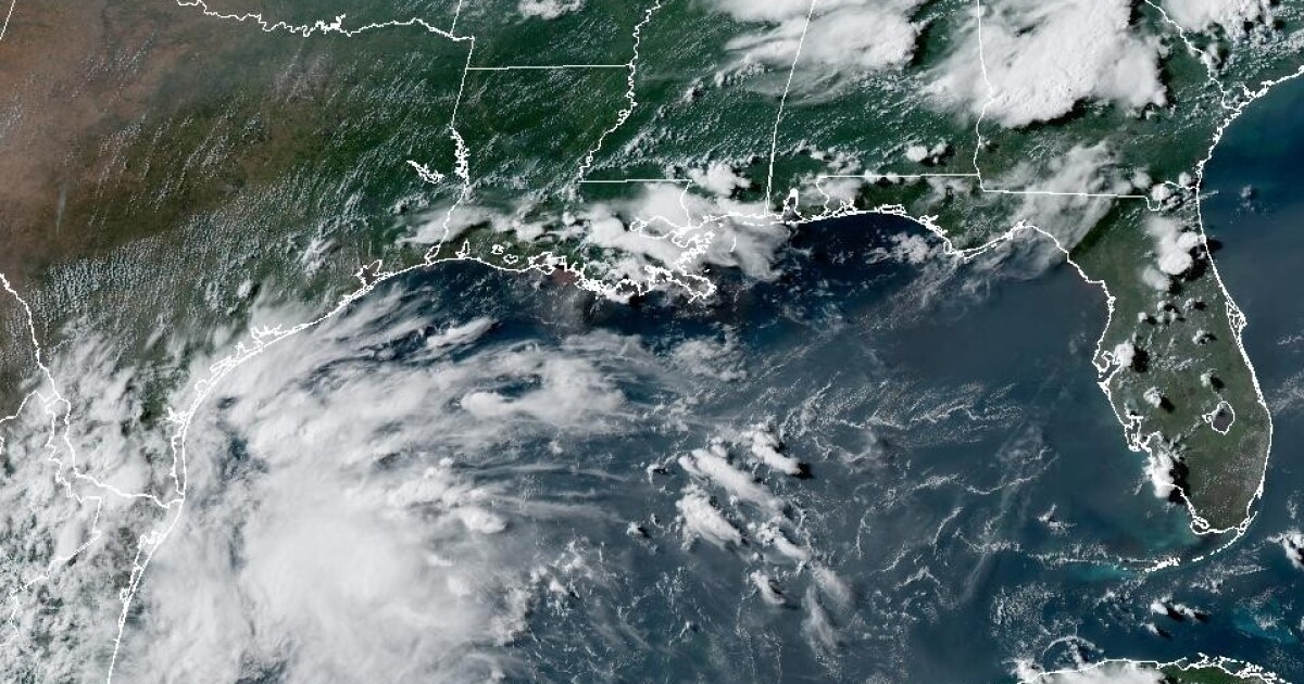 Gulf disturbance continues to increase rain chances in San Antonio