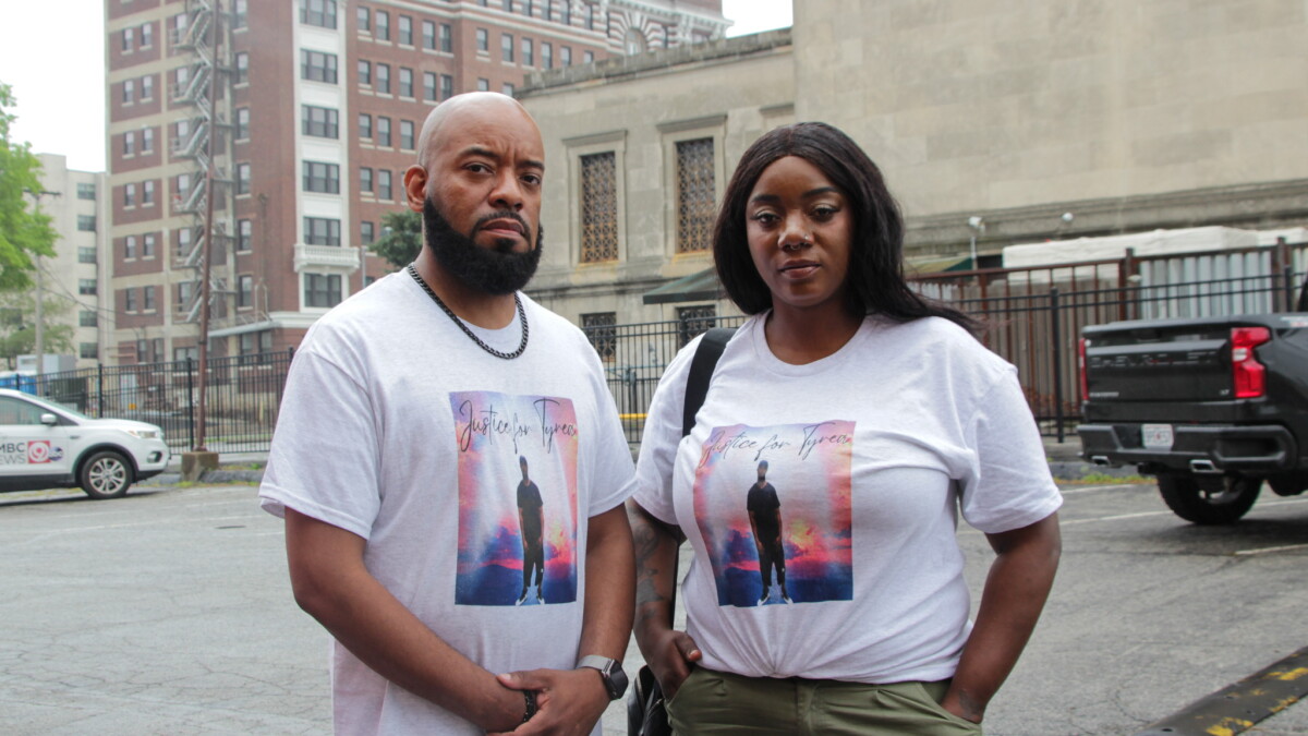 Family of Black man killed by Independence police sue for $25 million: 'We want justice' - Vimarsana News