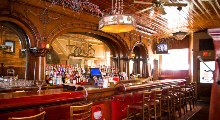 Welcome into the world of Henry's Restaurant at 536 West Main Street