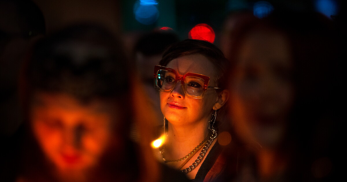 'Epitome of love and light.' Fans gather in Seattle’s Capitol Hill to honor Dolly Parton