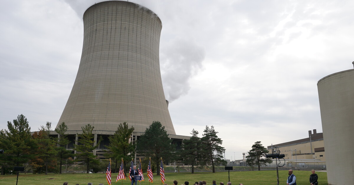 U.S. Energy Secretary visits Byron in multi-state tour to announce $5B in nuclear investments