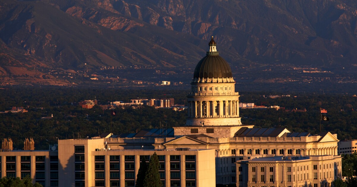 Utah redistricting battle prompts special legislative session