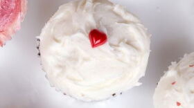 Valentine's Day Cupcakes (Credit: Stuart Webster; Flickr)
