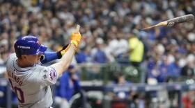 New York Mets' Pete Alonso hits a broken-bat single during the seventh inning of Game 2 of a National League wild card baseball game against the Milwaukee Brewers Wednesday, Oct. 2, 2024, in Milwaukee. (AP Photo/Morry Gash)
