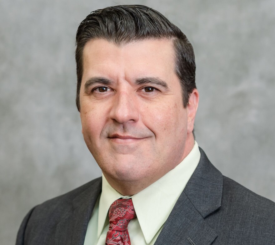 Image is a headshot of Mayor Tim Futurelle