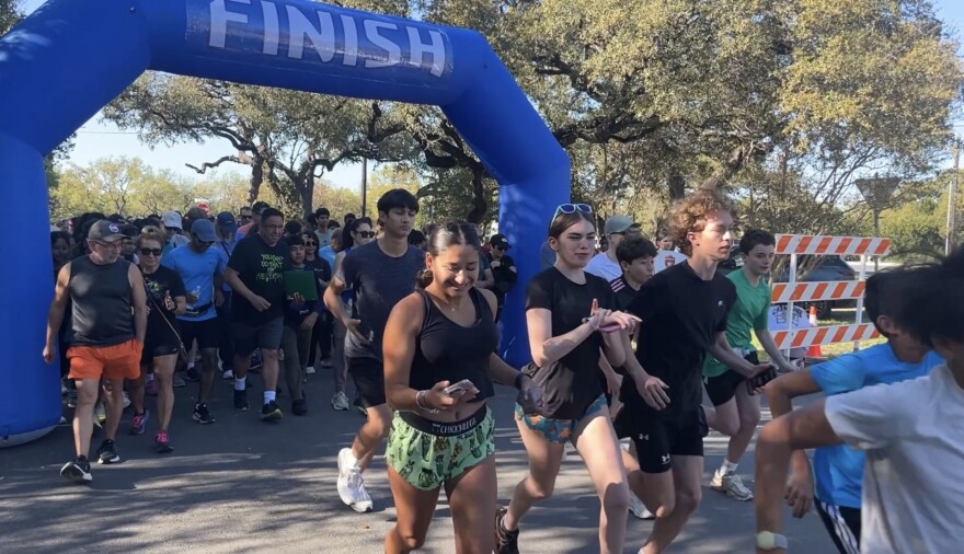 Participants at the starting line of the High Schools for Health 5k run and walk in Shavano Park