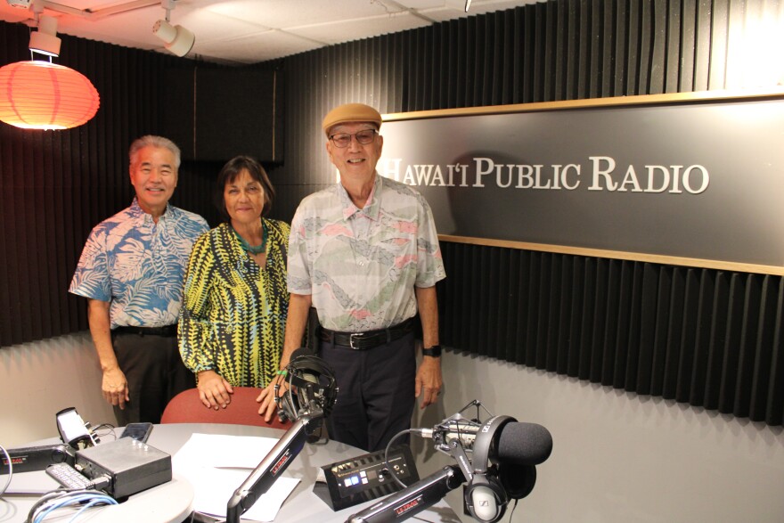 From left to right: David Ige, HPR's Catherine Cruz, and Randy Iwase.