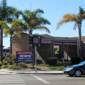 Bob's Car Wash in Arroyo Grande, CA.