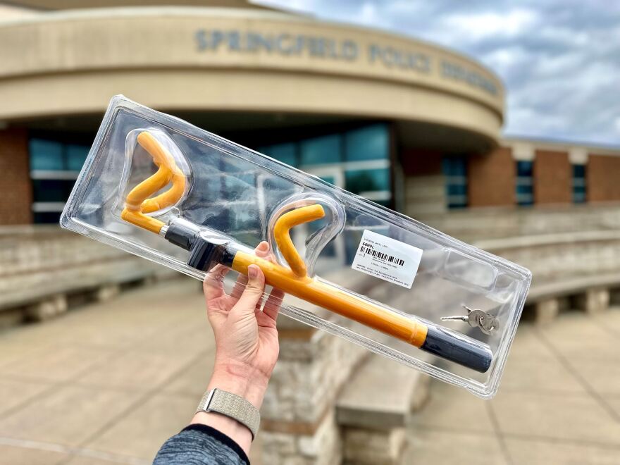 One of the steering wheel locks that the Springfield Police Department is distributing