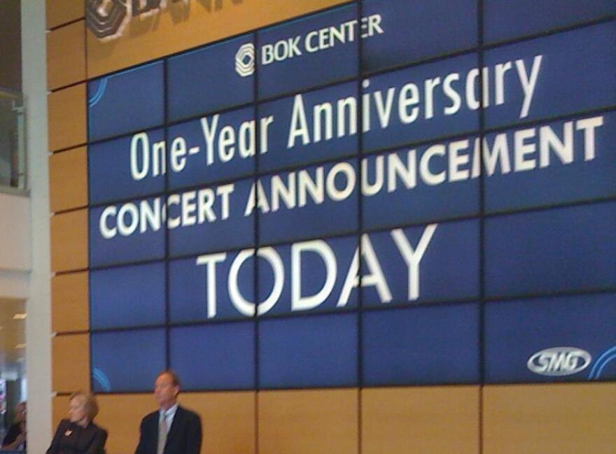 Mayor Kathy Taylor and Live Nation Promoter Bob Rue announce McCartney concert for BOk