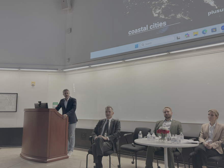 Juan Mullerat, the principal of urban planning department Plusurbia Design, speaks at a panel on sea level rise at the University of Miami's Perez Architecture Center Friday, Sept. 4, 2026.