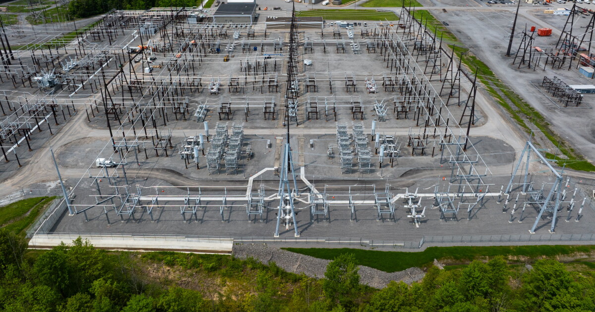 Power project increases the flow of renewable energy and adds capacity to New York's electric grid