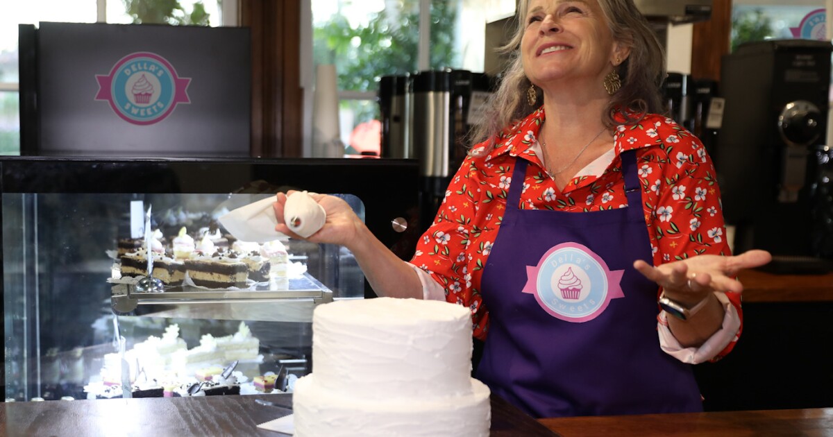 'The Cake' bakes up a clash of cultures at the Venice Theatre