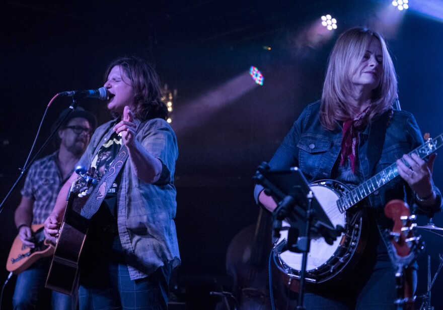 073119_amyrayband1726.jpg