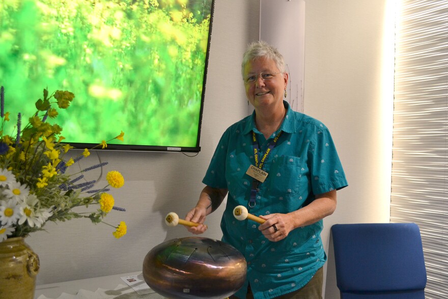 Robin Hancock, a nature meditation guide, joined the team of 40 volunteer airport chaplains at Atlanta’s Hartsfield-Jackson International Airport to provide people with “a piece of calm in whatever storm is going on at that moment.” 