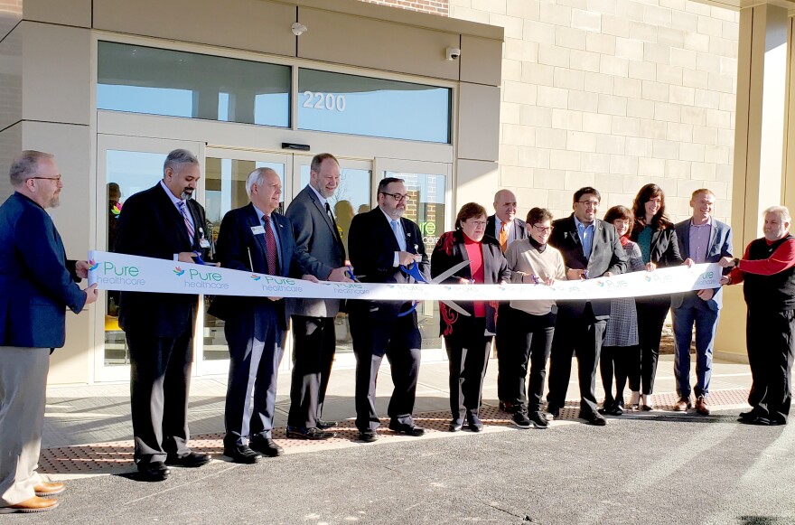 Pure Healthcare celebrated the grand opening of its new building on Wednesday, January 8, 2020, with a ribbon cutting ceremony at its three-story, 36,000-square-foot facility in Centerville, Ohio. The building is located behind Miami Valley Hospital.