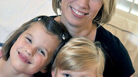 Sharon Thorsland along with her twins, Sena Everett and Gunnar Everett, both 6-years old. T.Ortega Gaines