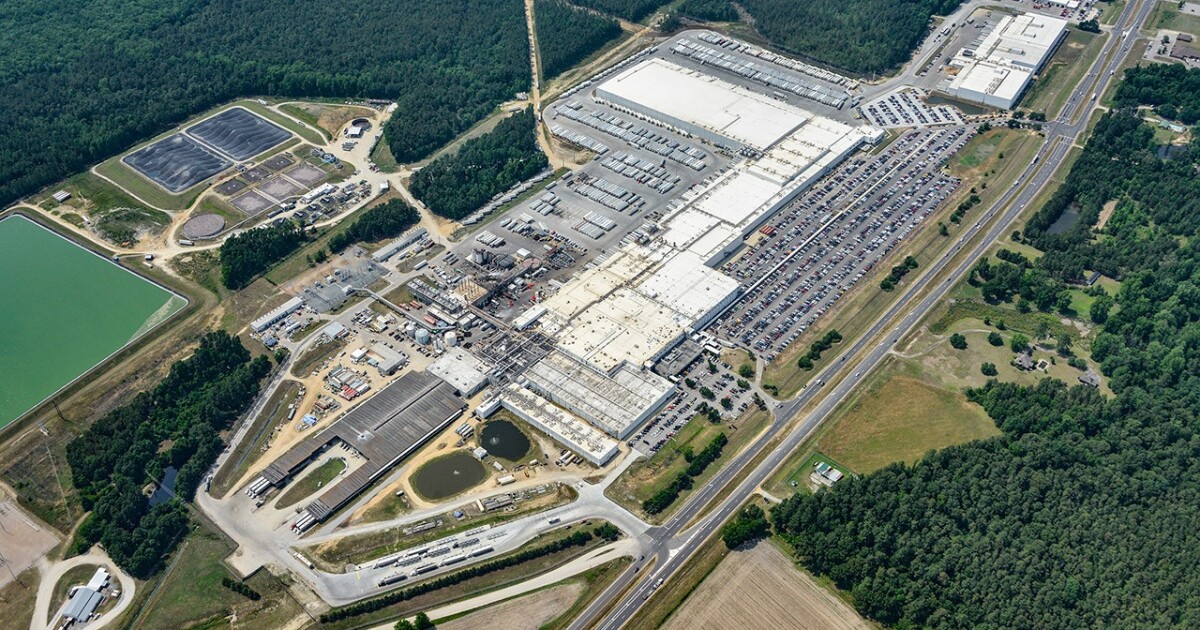 Smithfield's Bladen Plant - Hog Waste to Energy