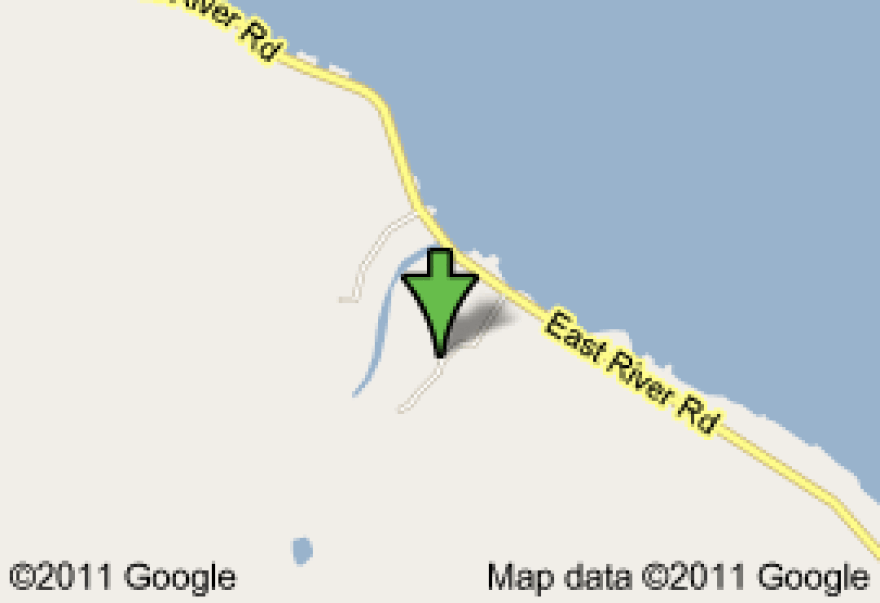 East River Road at Edgewater Avenue, Grand Island