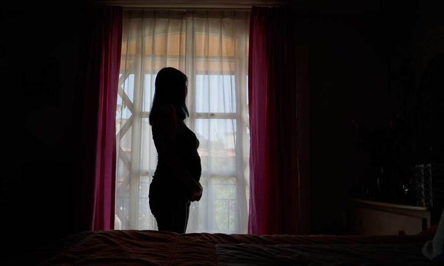 Teenage pregnancy - Wikipedia