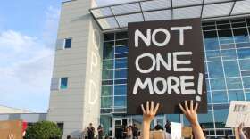 Protesters outside the Orlando Police Department Headquarters. Photo: Matthew Peddie, WMFE