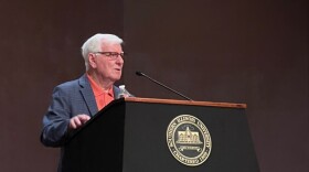 Glenn Poshard reads poetry to support Saluki Food Pantry