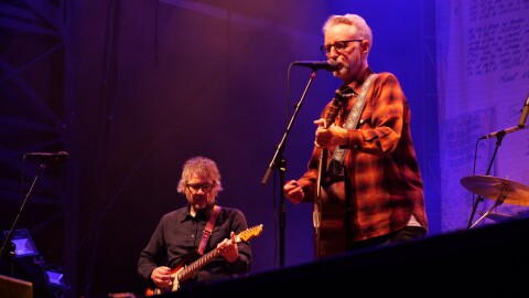 Jeff Tweedy (left) and Billy Bragg perform onstage at the Solid Solid Festival at Mass MoCA in North Adams.