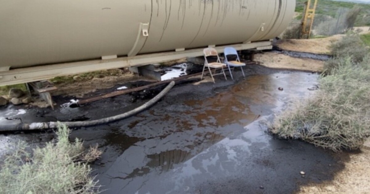 California orders Kern County oil producer to clean up its wells. Its owner is already facing prison.