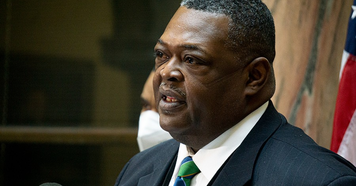 Rochester mayor folds violence prevention programs into his office ...