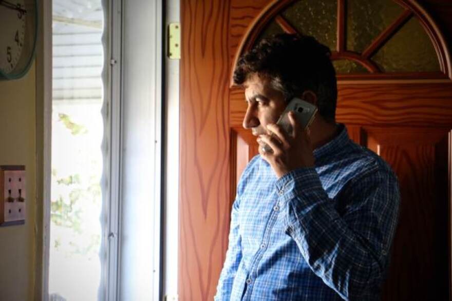 2021 09 02-e lee-mohammed sadeed-philadelphia-afghan refugees phone