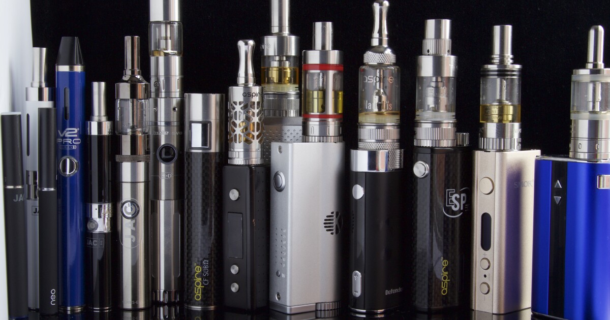 Kentucky shops, hemp association sue over new anti-vaping law Kentucky shops, hemp association sue over new anti-vaping law