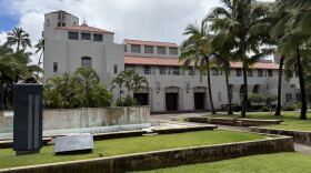 Honolulu Hale on 530 South King Street in downtown Honolulu is the official site of the City and County of Honolulu, the chambers of the Mayor of Honolulu and the Honolulu City Council.