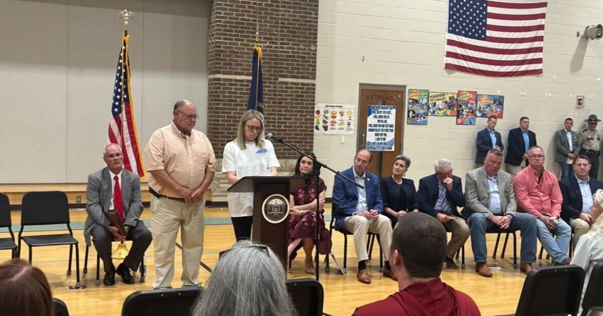 On first anniversary of deadly tornado, a southern Kentucky community reflects at Day of Remembrance