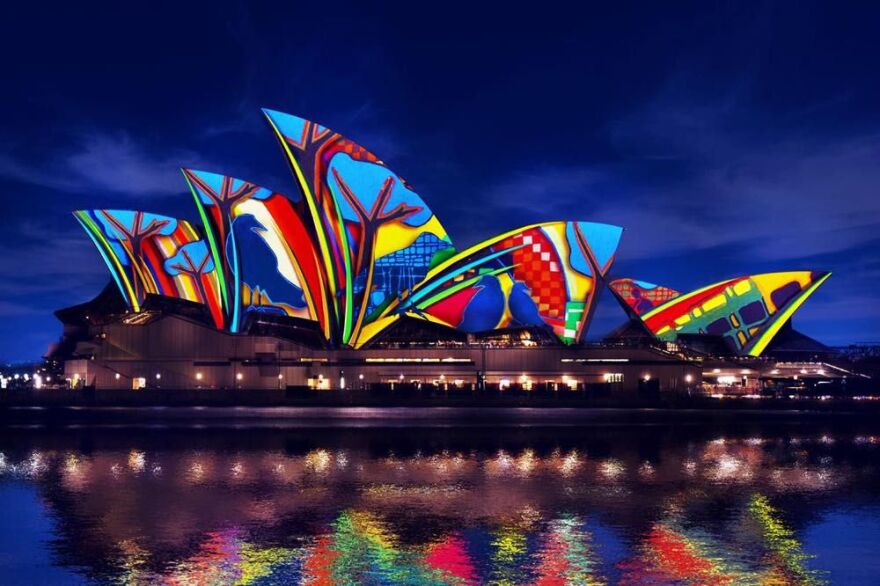 Project mapping of the Sidney Opera House.