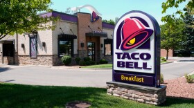 As of Friday, foot traffic was down at a number of dining chains compared with the day-of-the-week averages between Jan. 1 and July 6, according to Placer.ai, which tracks people’s movements based on cellphone usage. Taco Bell suffered the biggest drop — an 18.9% decline — after federal health officials named the chain in its investigation of the cyclosporiasis outbreak.