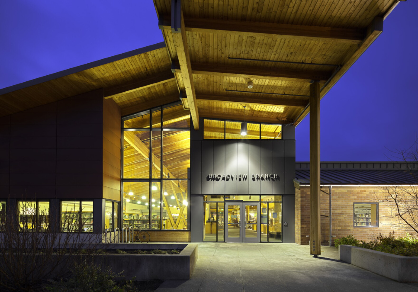 It took a community to get this Seattle library built. Now it's ...