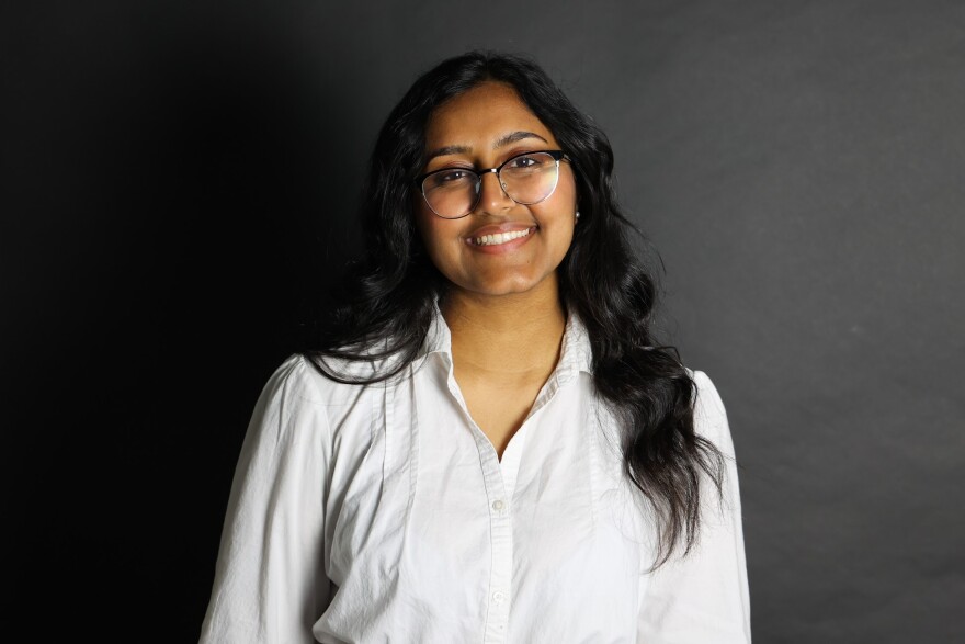 Anusha Fathepure
