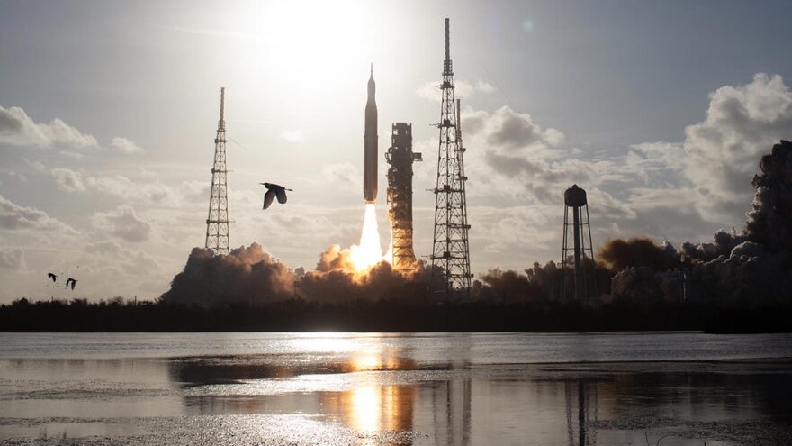 NASA Artemis II liftoff water