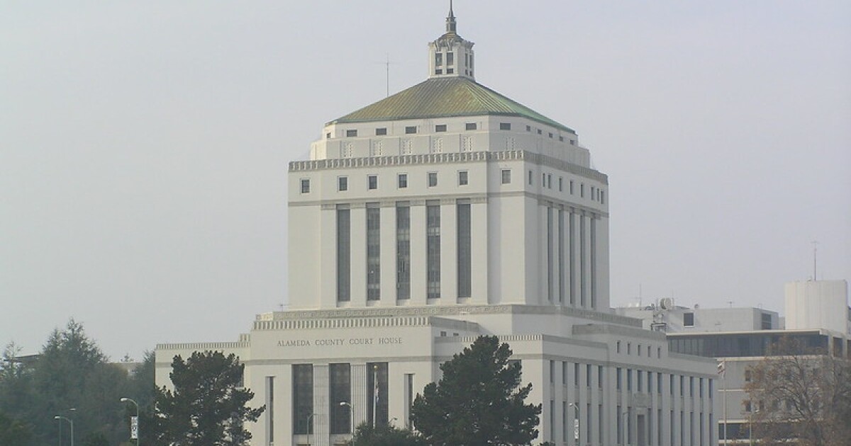 Alameda County ‘Supe’ faces court challenge over eligibility KALW