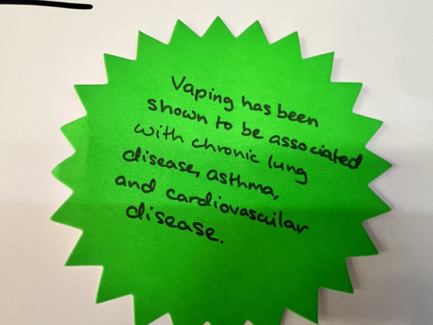 Sign pointing out dangers of vaping