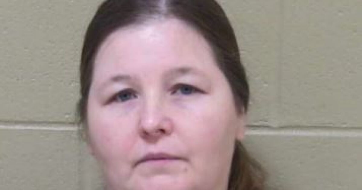 Woman charged in Delta County puppy mill case violates bond | WNMU-FM