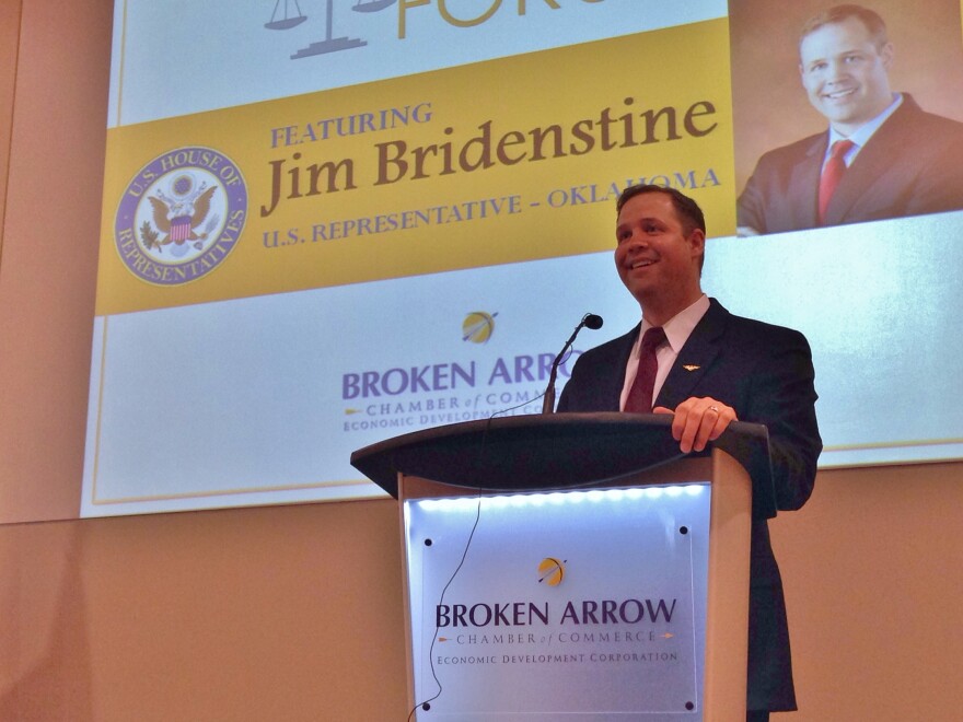 U.S. Rep. Jim Bridenstine (R-Tulsa) speaks to attendees January 22, 2014 at a congressional forum in Broken Arrow.