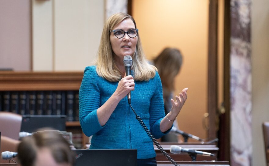 Sen. Nicole Mitchell, DFL-Woodbury, brings HF 3454, speaks on the Senate floor on April 18, 2024.