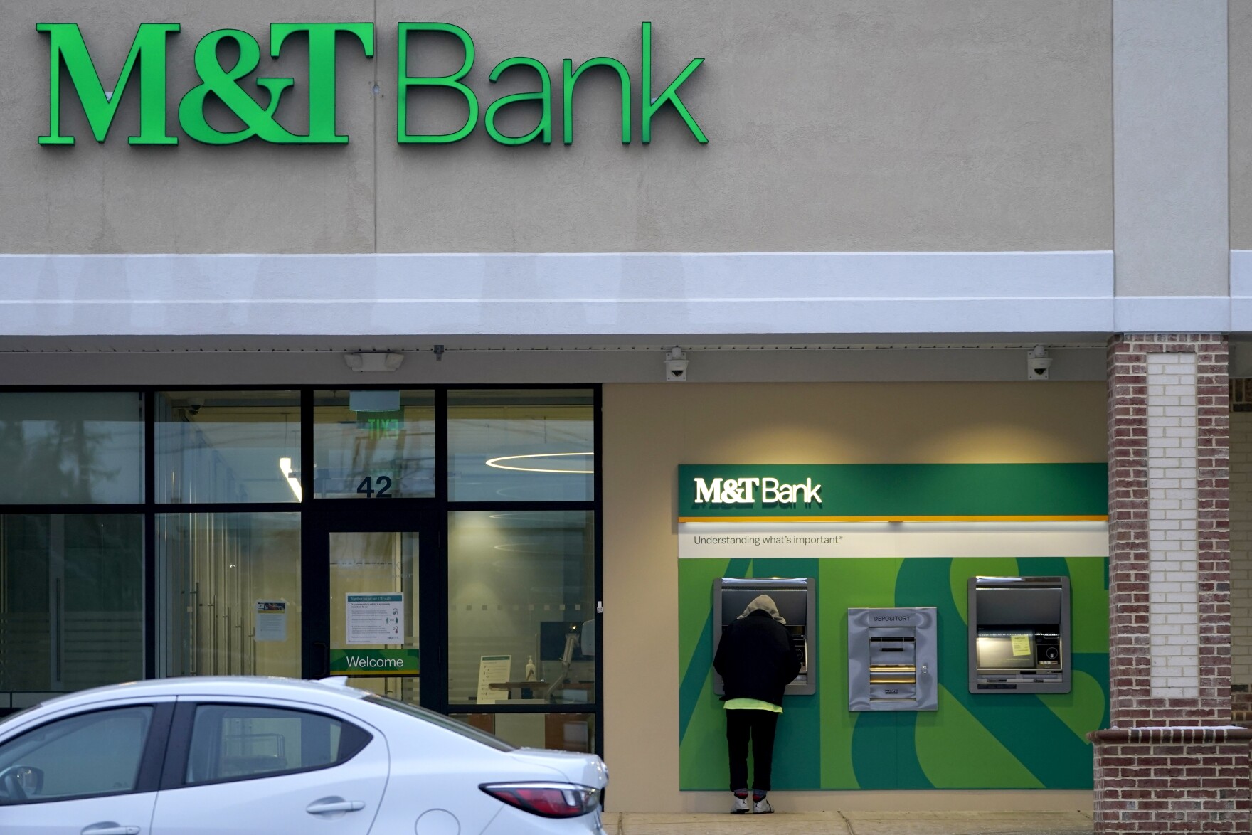 New M&T Bank customers experience stressful transition