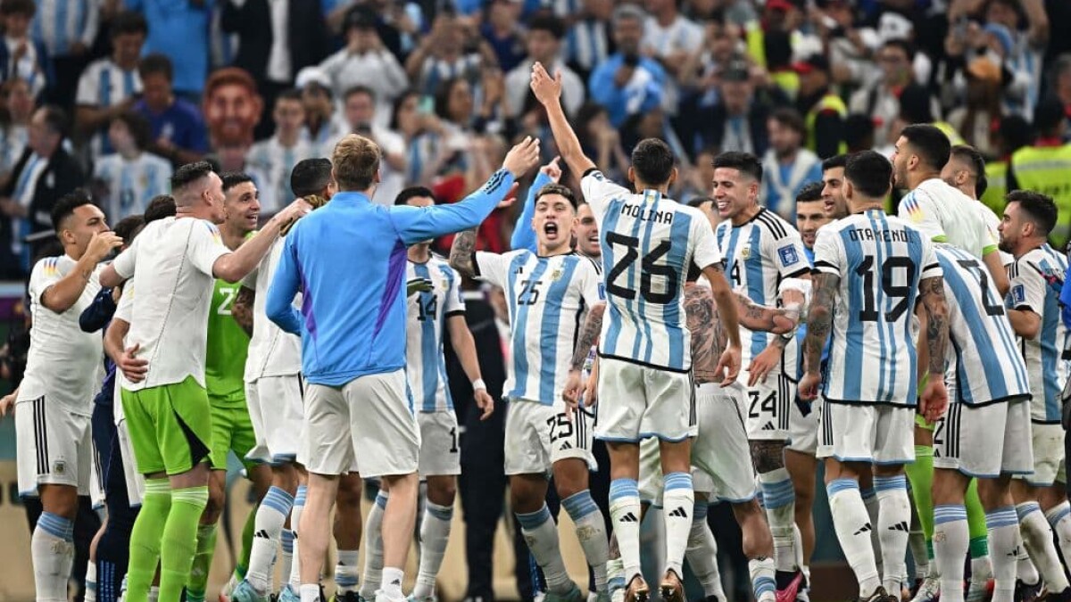 First person: Why soccer is so much better in Spanish | 90.5 WESA